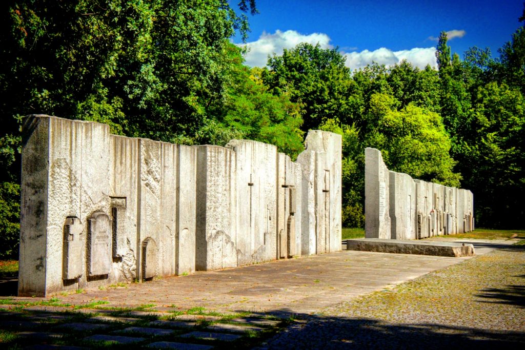 Cmentarze we Wrocławiu